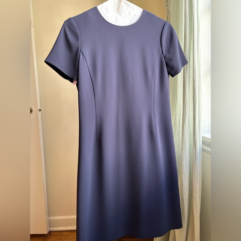 Theory Sheath Dress in Crepe, size 2, Navy, NWOT
